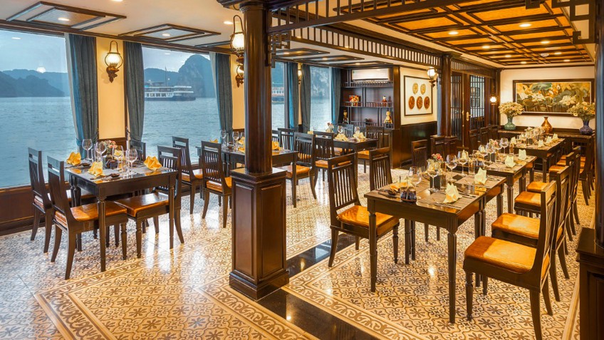 Sena Cruises: Huge Ocean-view window