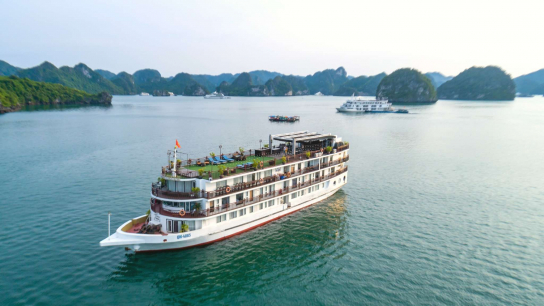 #9 of Best 2024 - Amanda Cruise Halong Bay