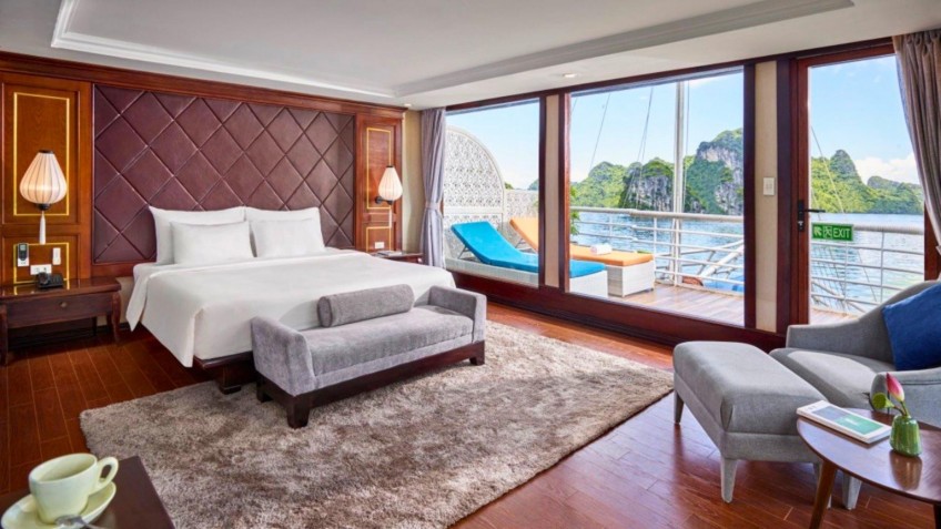 Verdure Lotus Classic Cruise: Luxury Suite Jacuzzi With Private Balcony
