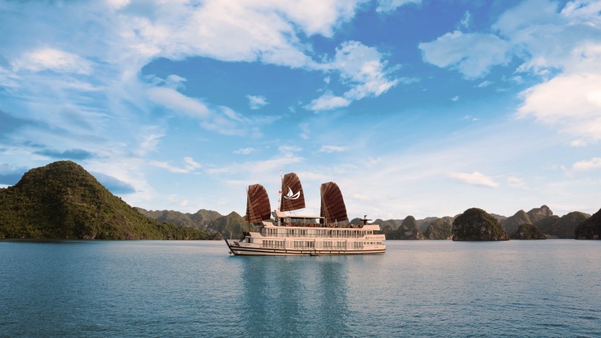 Mila Cruise (formerly Glory Legend): Mila Cruise Halong Bay
