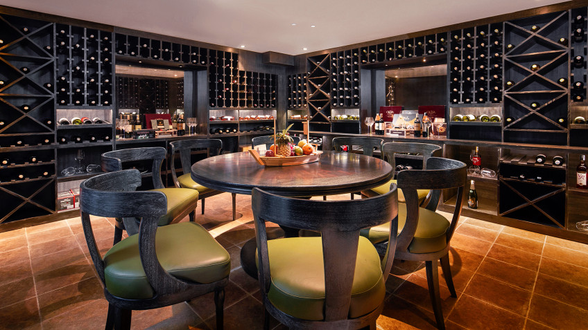 Elite of the Seas Cruise: Enjoy A Drink In Cozy Wine Cellar