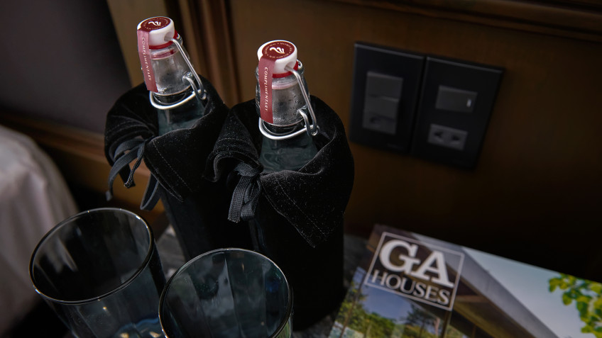Paradise Grand Cruise: Free Bottled Wine In All Cabins