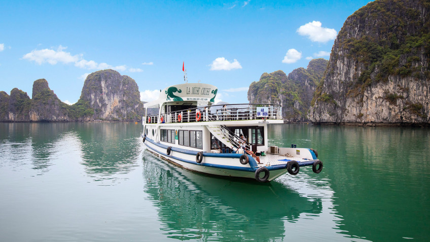 La Muse Day Cruise: La Muse Halong Bay