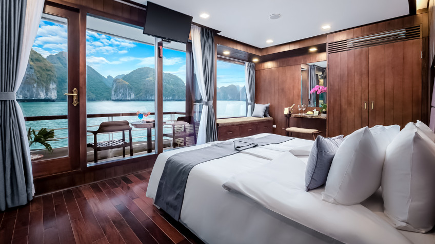 Orchid Classic Cruise: Premium Suite Balcony