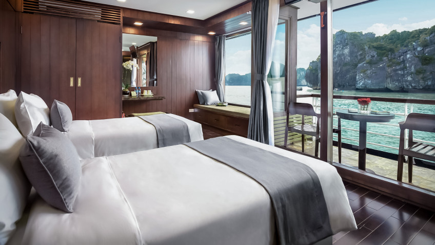 Orchid Classic Cruise: Family Suite Balcony