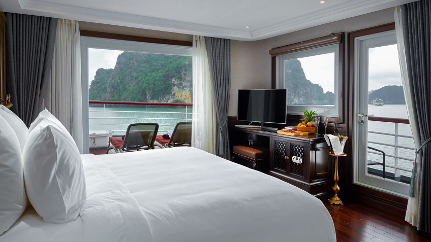 Paradise Grand Cruise: The Magnificent View Private Terrace